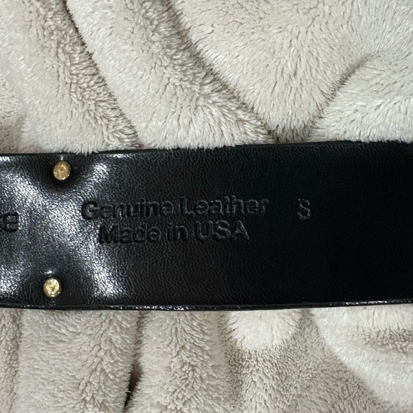 Per Se Genuine Leather Belt w/ Animal Print Fur and Gold Tone Hardware; Size S - Picture 9 of 10